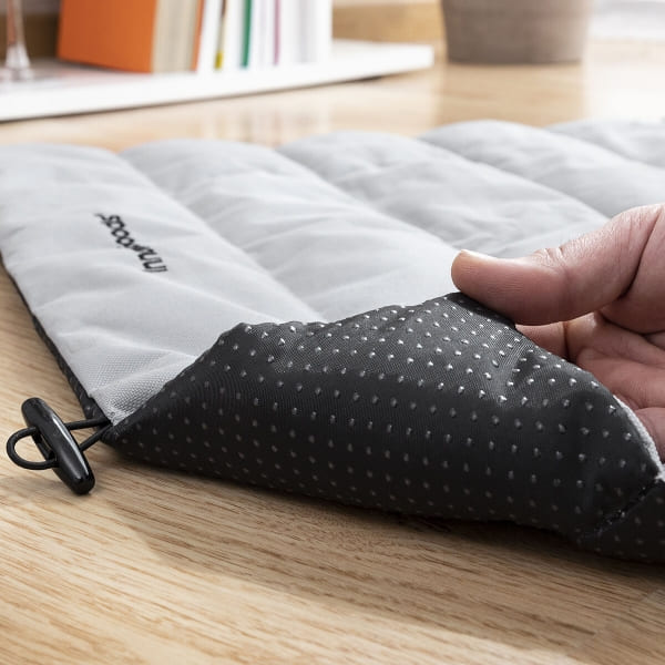 CAMA PORTÁTIL IMPERMEABLE PARA MASCOTAS